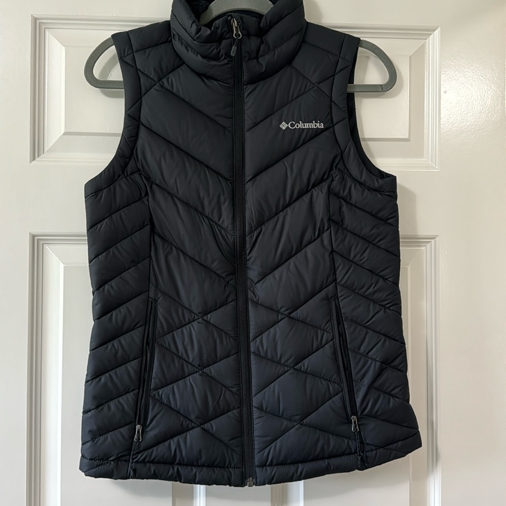 Columbia vest